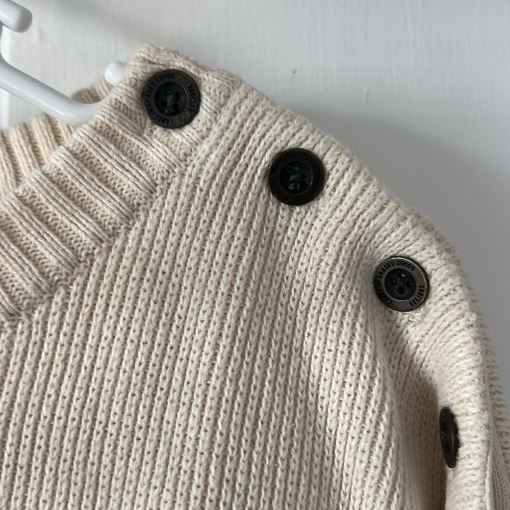 H&M Sweater - Picture 3 of 7